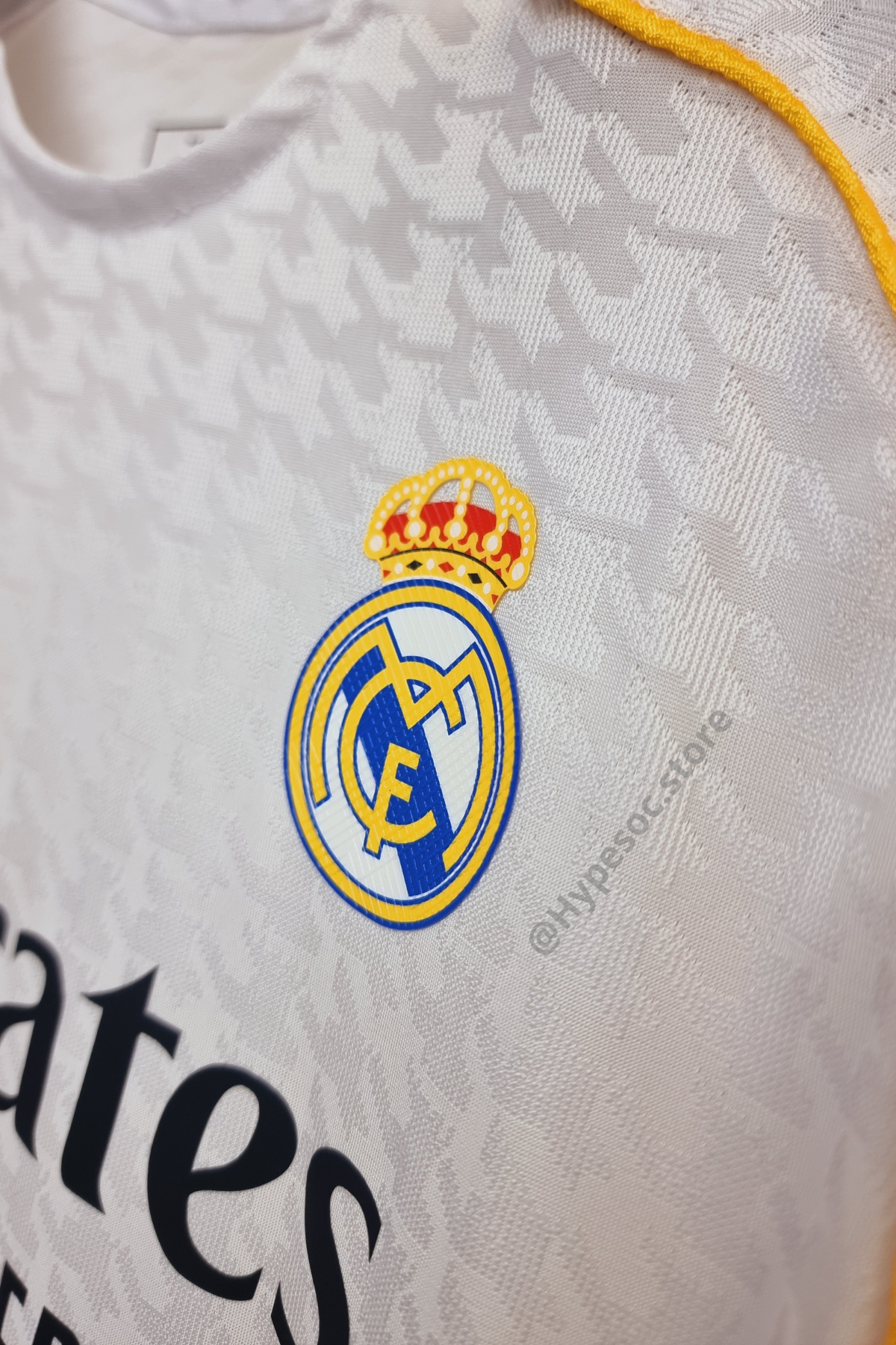 قميص ريال مدريد  لموسم 2025-2026